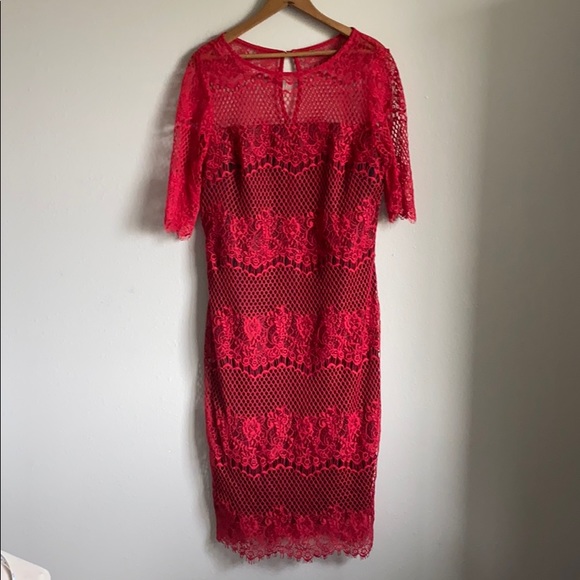 Thalia Sodi Dresses & Skirts - Sexy Red lace dress